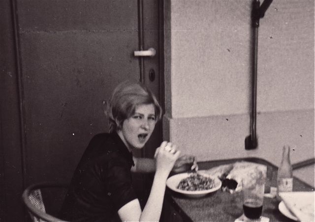 Op de verpakking stond 'Very hot!'. Annie had een ander effect verwacht van de curryschotel.