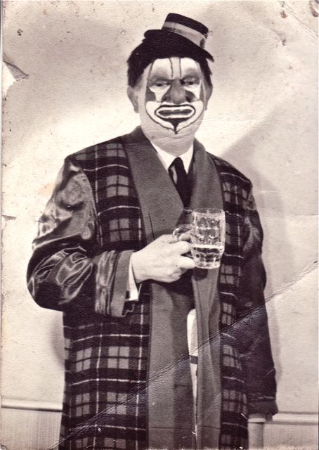 August vond het bier maar plat en flauw. Dat kwam precies overeen met de algemene mening over zijn optreden.