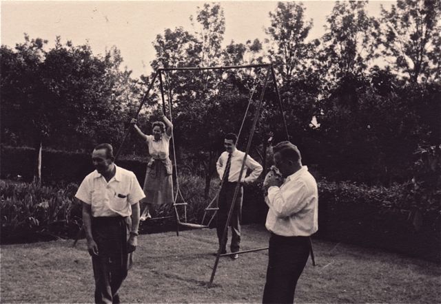 Toen de kinderen op zomerkamp waren konden de ouders ook eens op de speeltoer. Niet zonder gevolgen moesten ze toegeven.