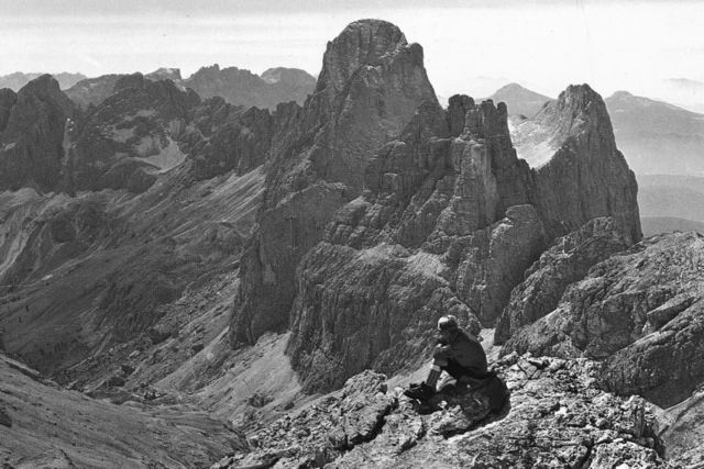 En dan komt ineens het pijnlijk besef dat je je Leica wel bijhebt, maar dat de filmrolletjes nog op de keukentafel staan.
