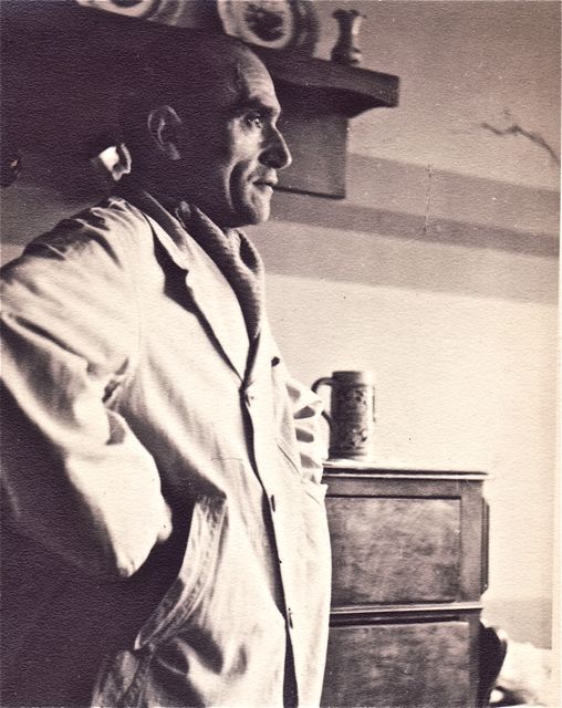 Edouard besefte dat hij na al die jaren al had stilgestaan bij alle dingen des levens. Dan maar opnieuw beginnen zeker? 