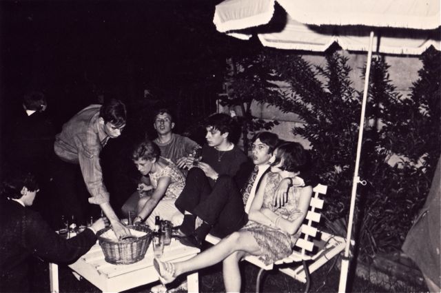 Met stip als ontbijtkeuze de volgende ochtend: paracetamol. Stevige tweede: de morning after pil.