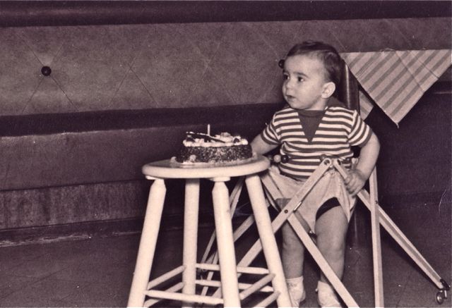 En nadat je een ingewikkeld parcours had doorlopen kwam je bij de taart.