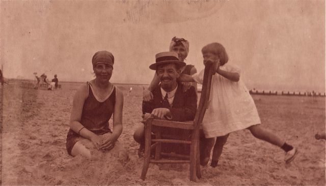 Jaja, wij hadden onze eigen strandstoel mee.