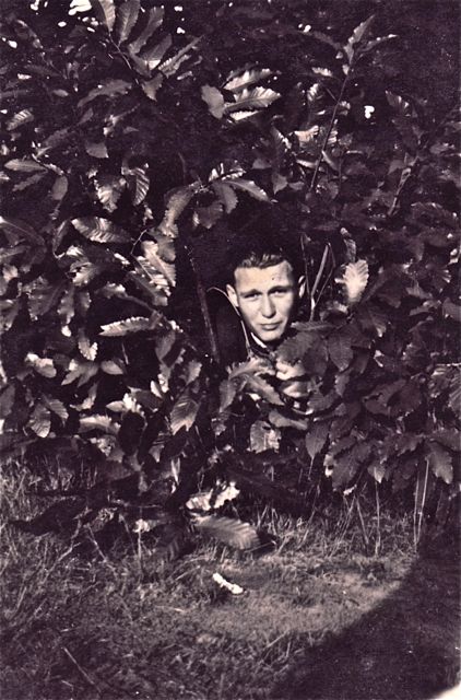 Bij de test om je te vermommen als blad had Frans onvoldoende gescoord. Sorry, Frans.